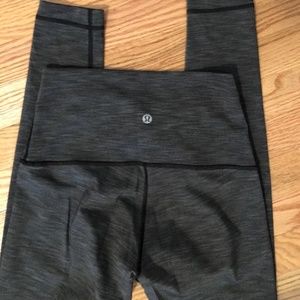 SOLD Lululemon 6 Leggings